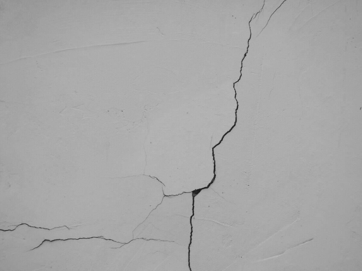 Riss in der Wand eines Hauses
